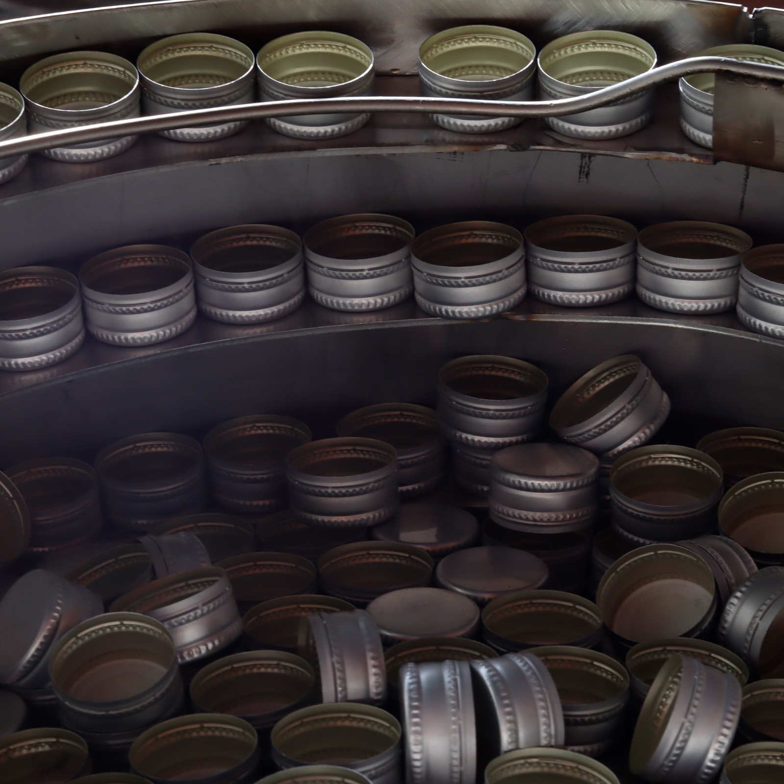 ae9efaef c4ba 48c4 973e 94c597ebb6d2 Kapak vibrasyon sistemleri